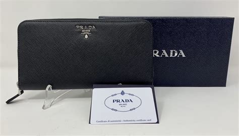 portafogli prada bordeau fibbia|prada fibbia handbags.